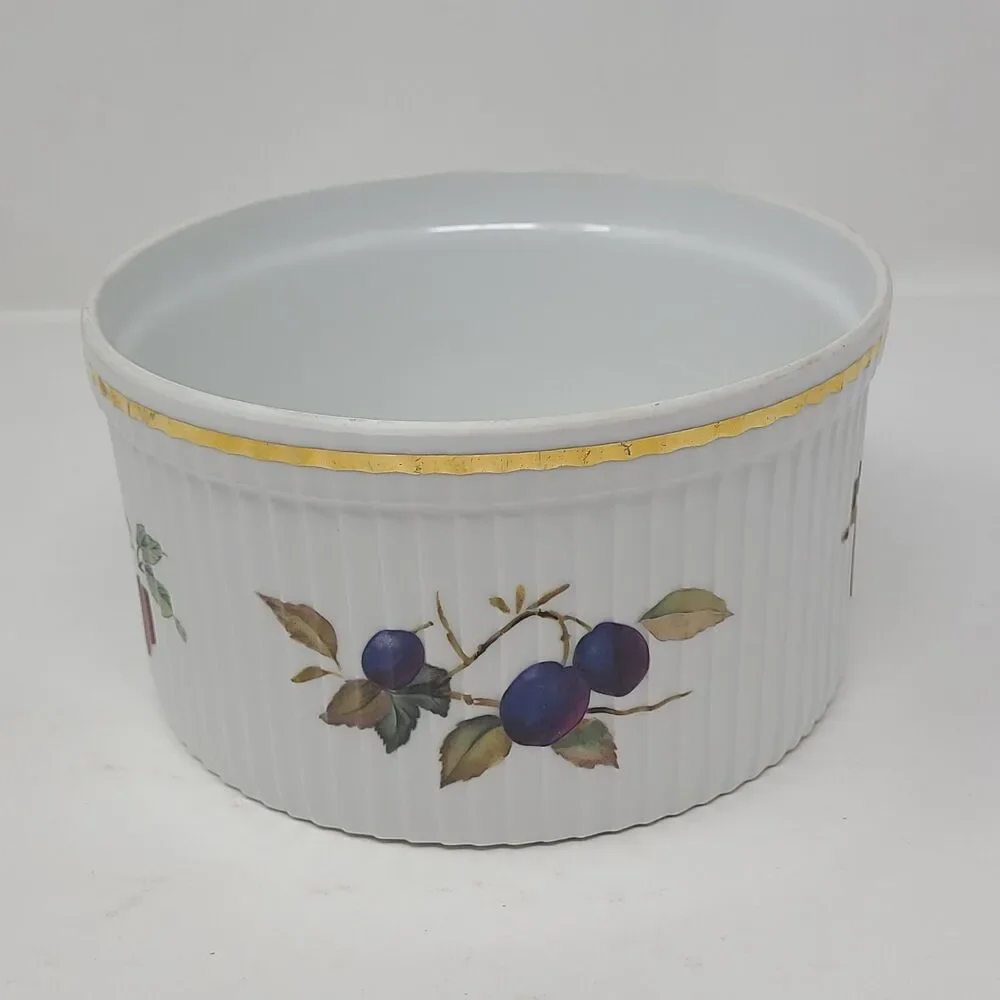 Vintage Royal Worcester English Porcelain Evesham Gold 7